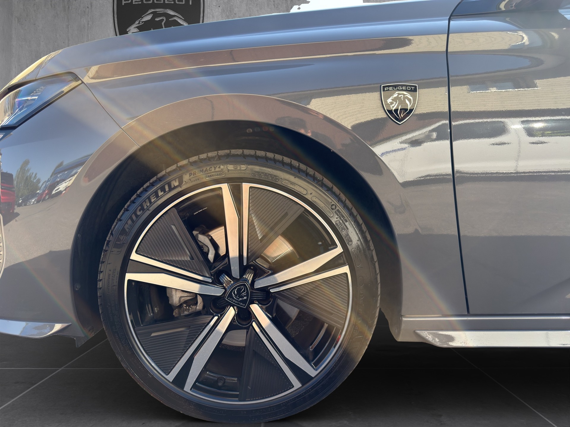 PEUGEOT 308 SW 1.2 PureTech GT-image-19