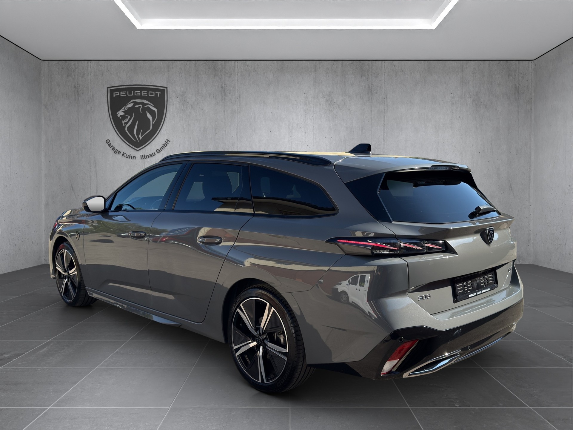 PEUGEOT 308 SW 1.2 PureTech GT-image-6