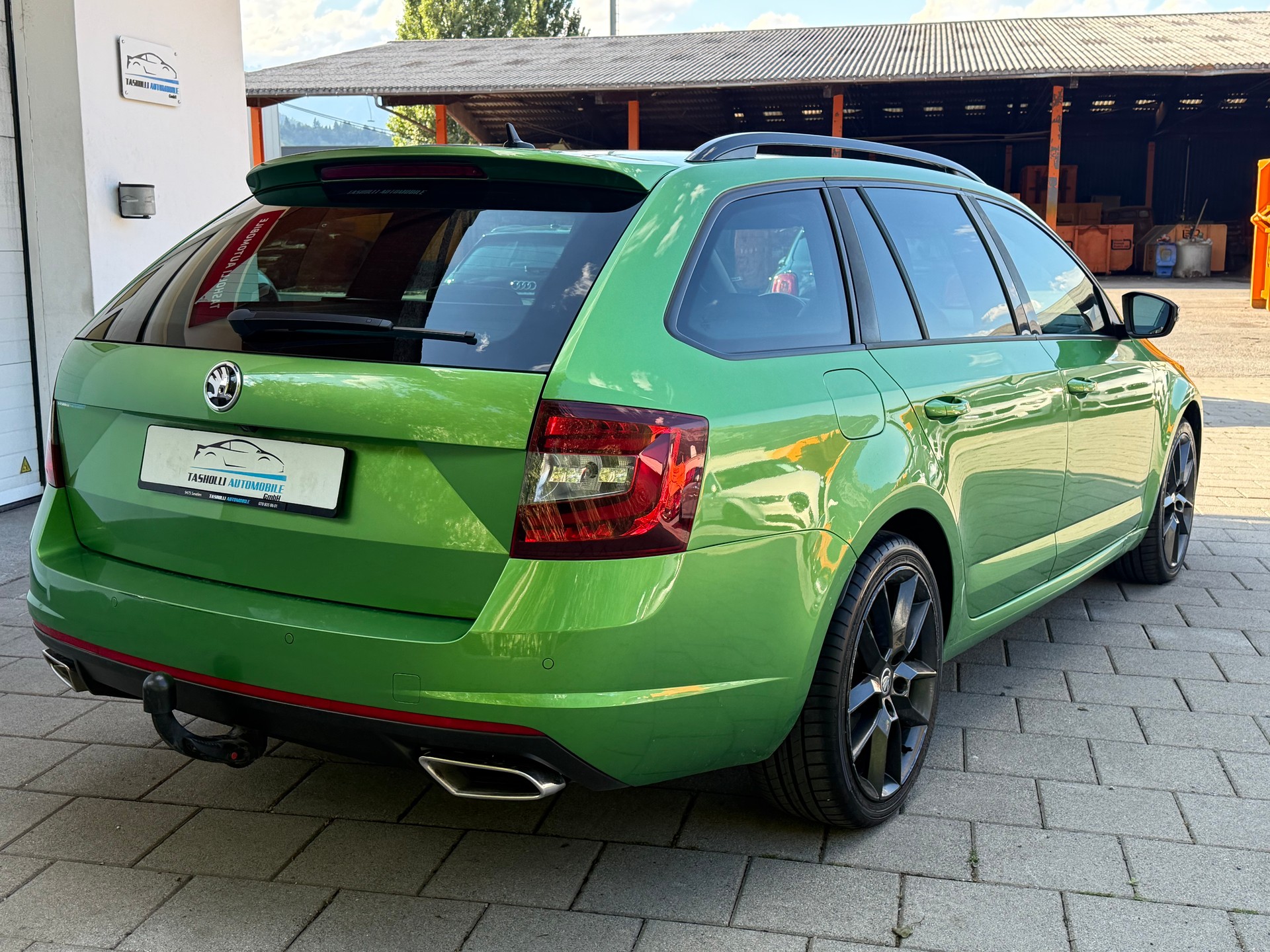 SKODA Octavia Combi 2.0 TDI RS 4x4 DSG-image-6