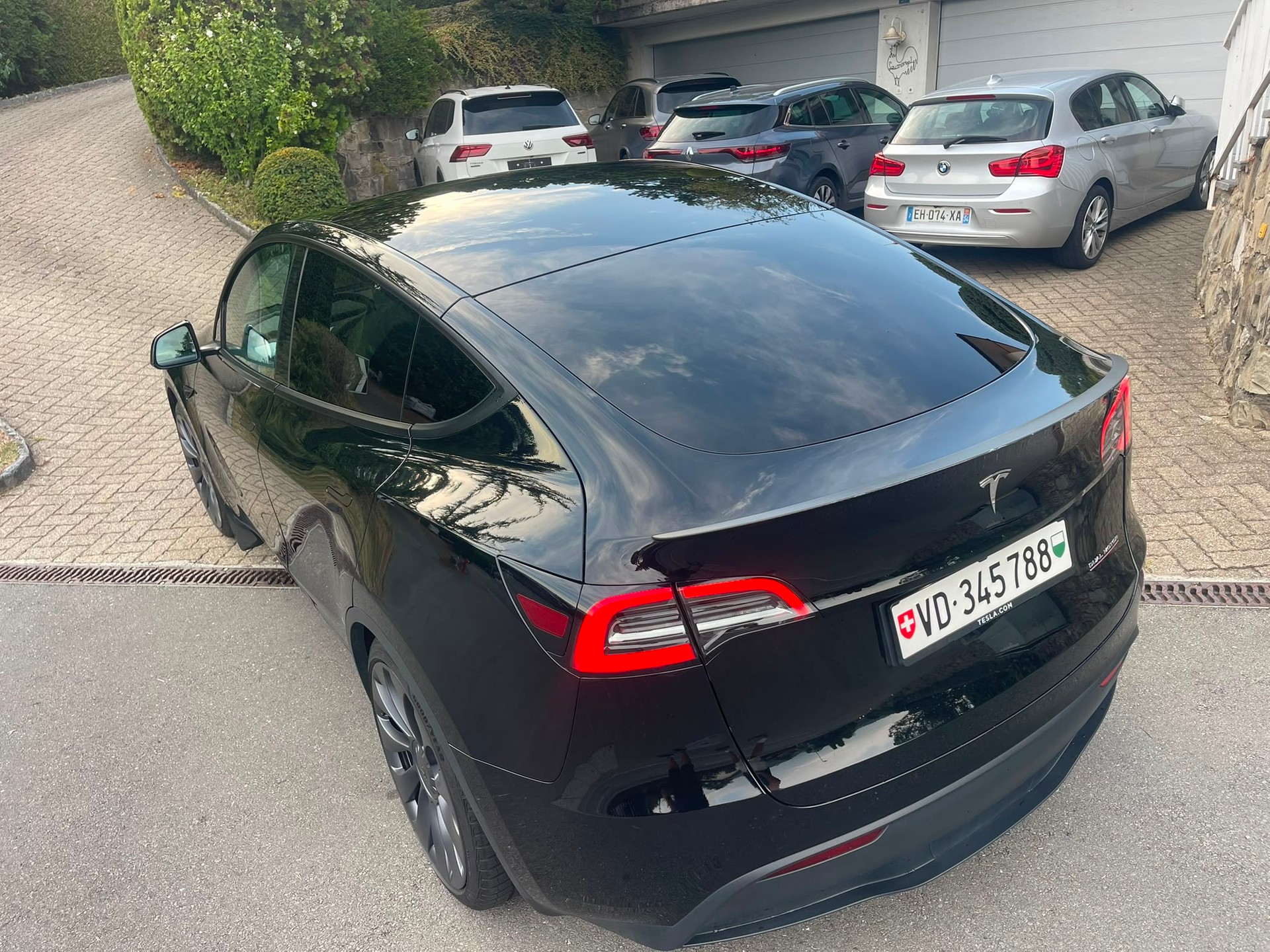 TESLA Model Y Performance-image-3