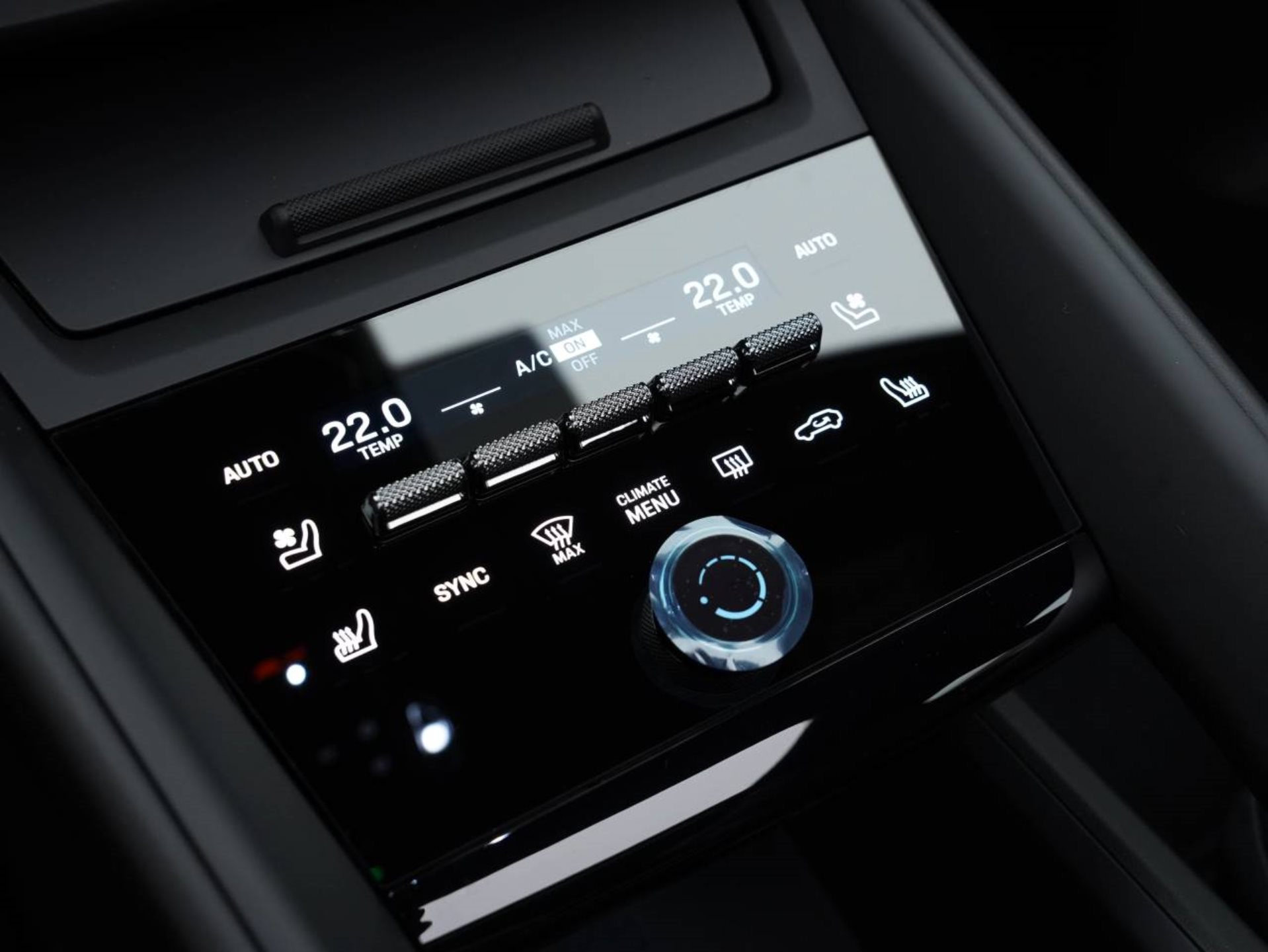 PORSCHE Macan 4-image-19