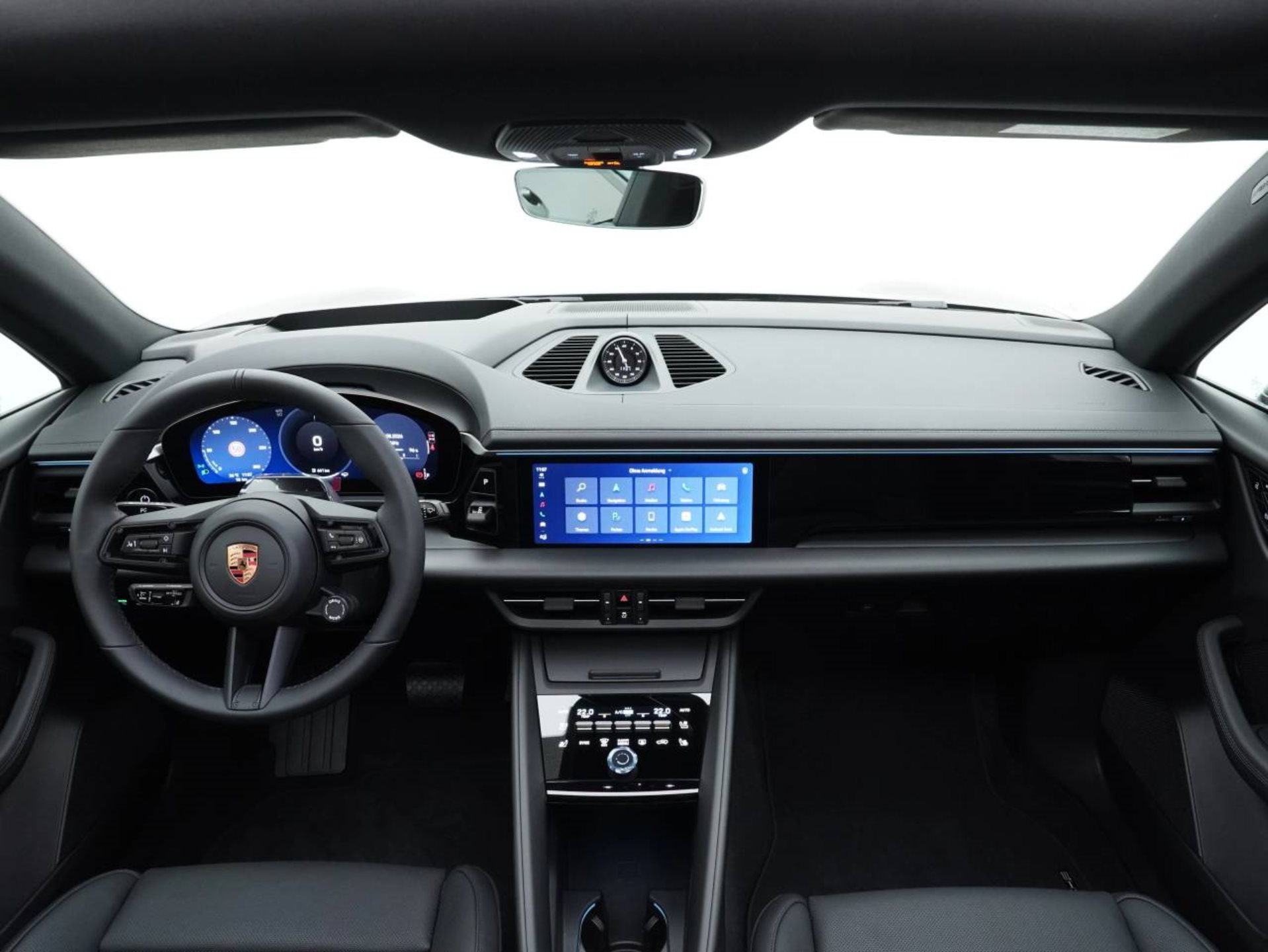 PORSCHE Macan 4-image-14