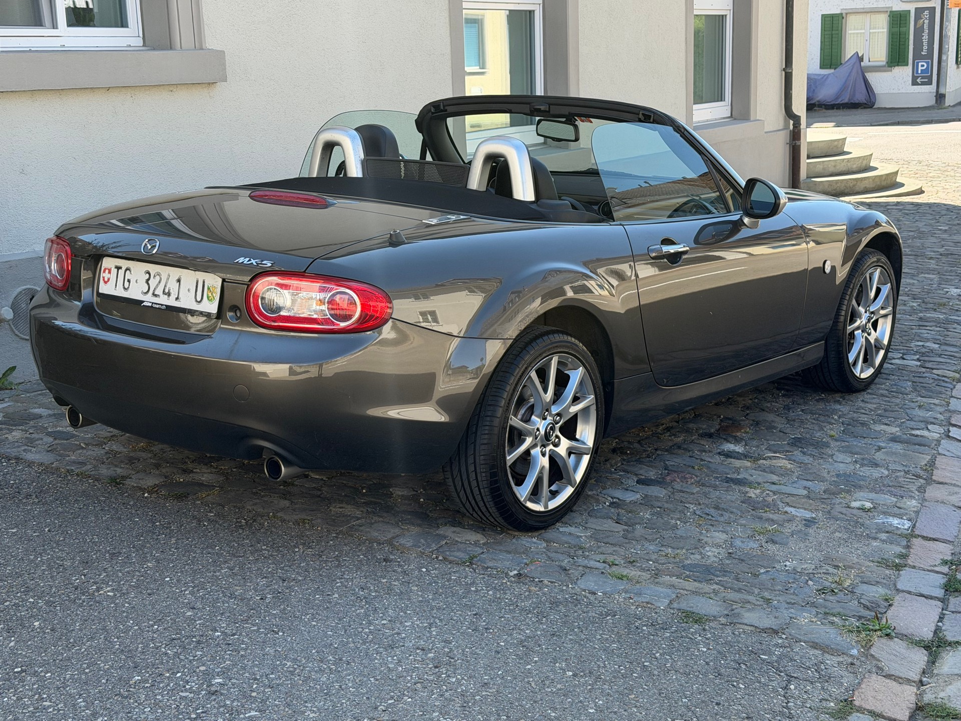 MAZDA MX-5 1.8i 16V Confort-image-2