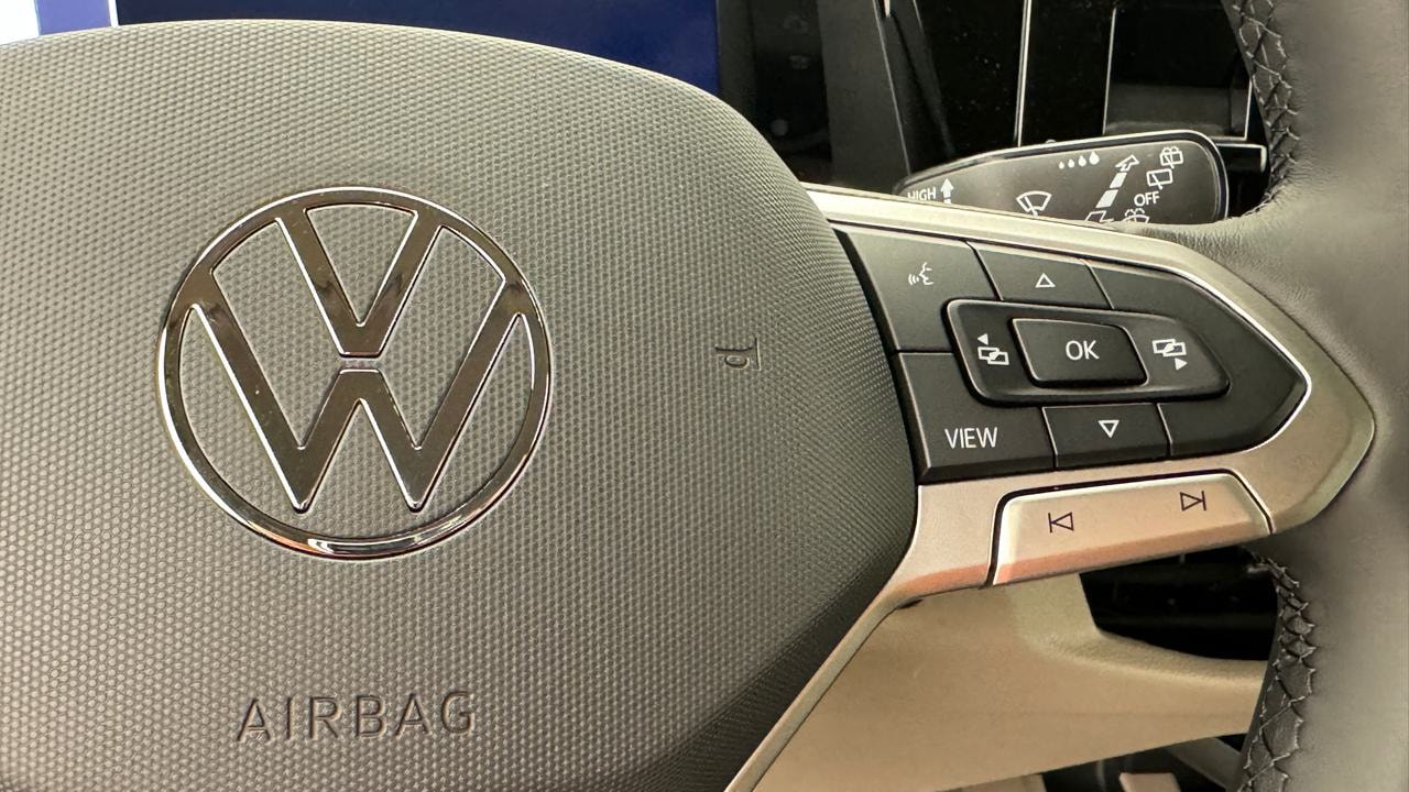 VW Multivan 2.0 TDI Life DSG Lang-image-9