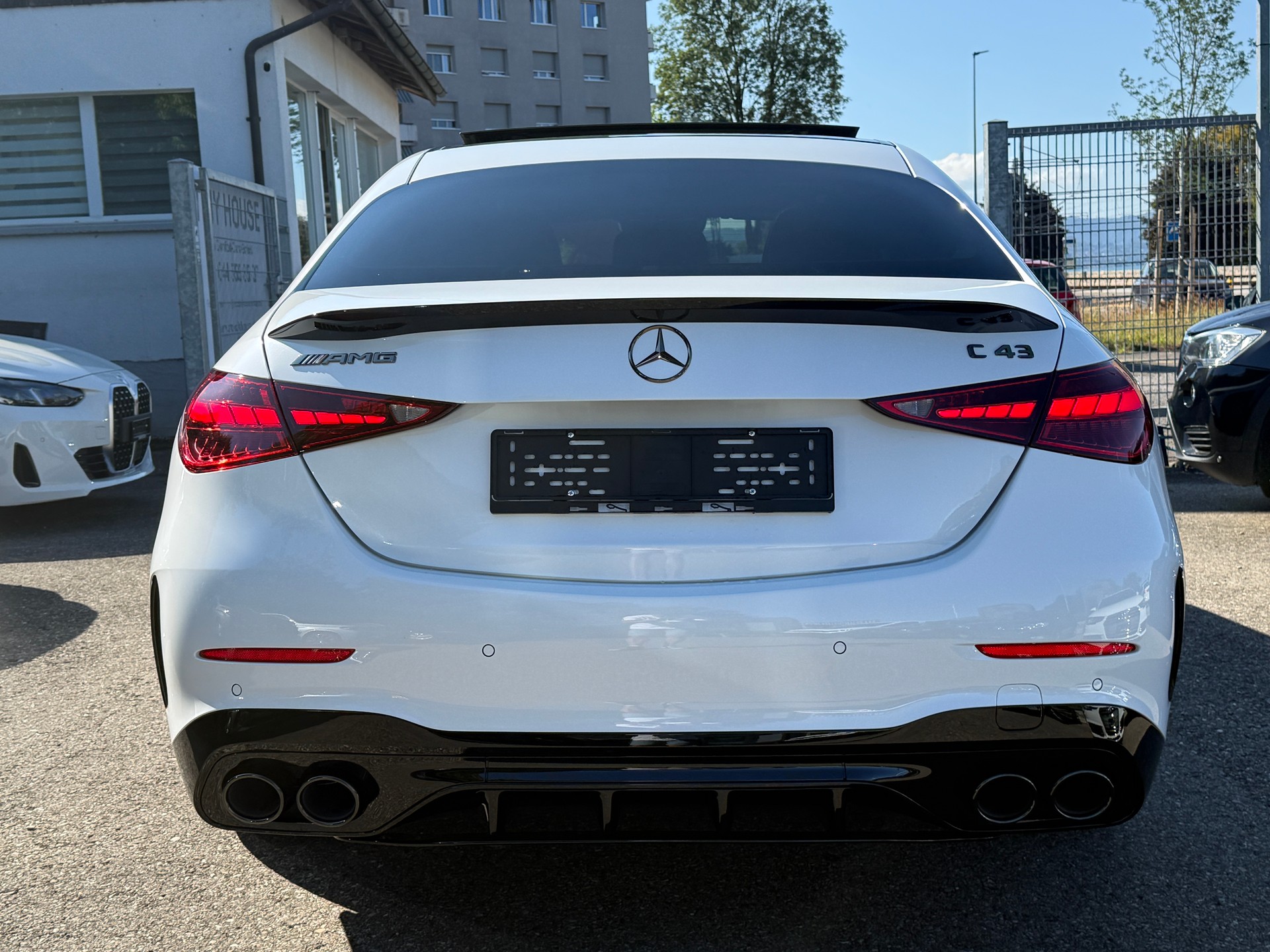 MERCEDES-BENZ C 43 AMG 4 Matic Executive Edition*Panoramadach*Carbon*MANUFAKTUR opalithweiss-showroom-element-3