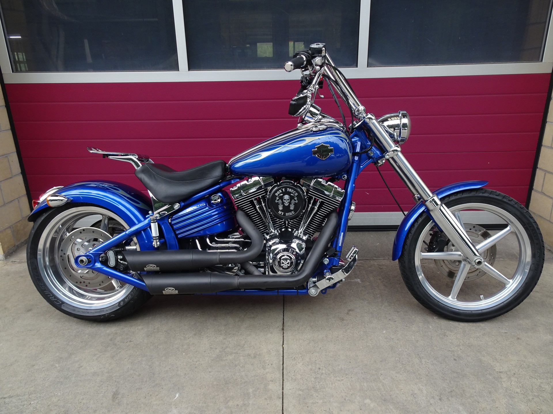 HARLEY-DAVIDSON FXCWC Rocker C