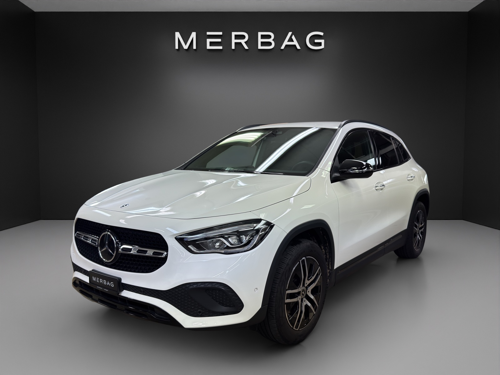 MERCEDES-BENZ GLA 200 4MProgressive 8G-image-0