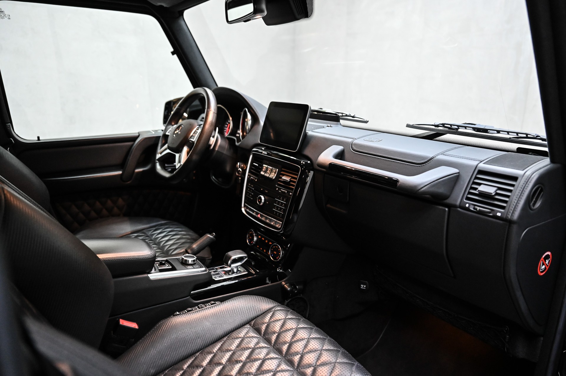 MERCEDES-BENZ G 63 AMG Exclusive Edition 463-image-22