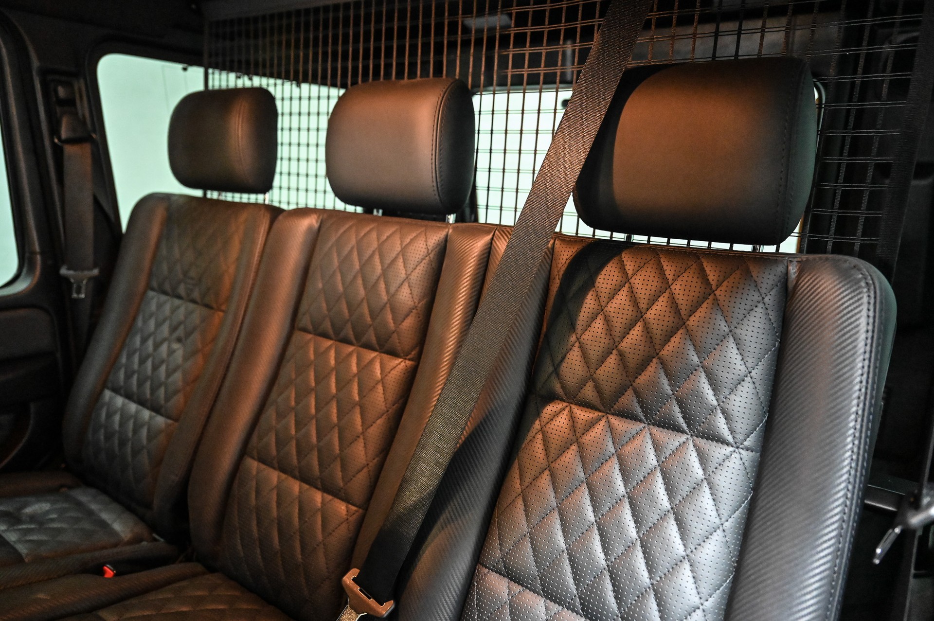 MERCEDES-BENZ G 63 AMG Exclusive Edition 463-image-29