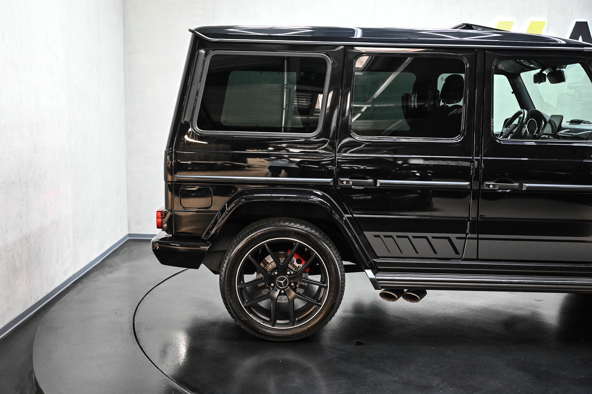 MERCEDES-BENZ G 63 AMG Exclusive Edition 463-image-12
