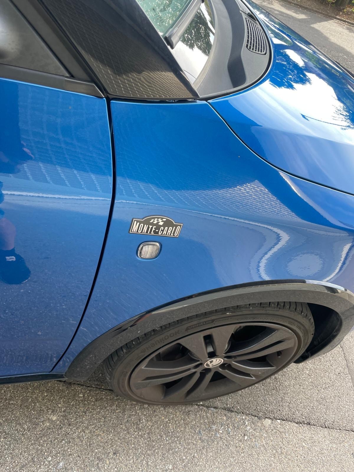 SKODA Fabia 1.2 TSI Monte Carlo-image-3
