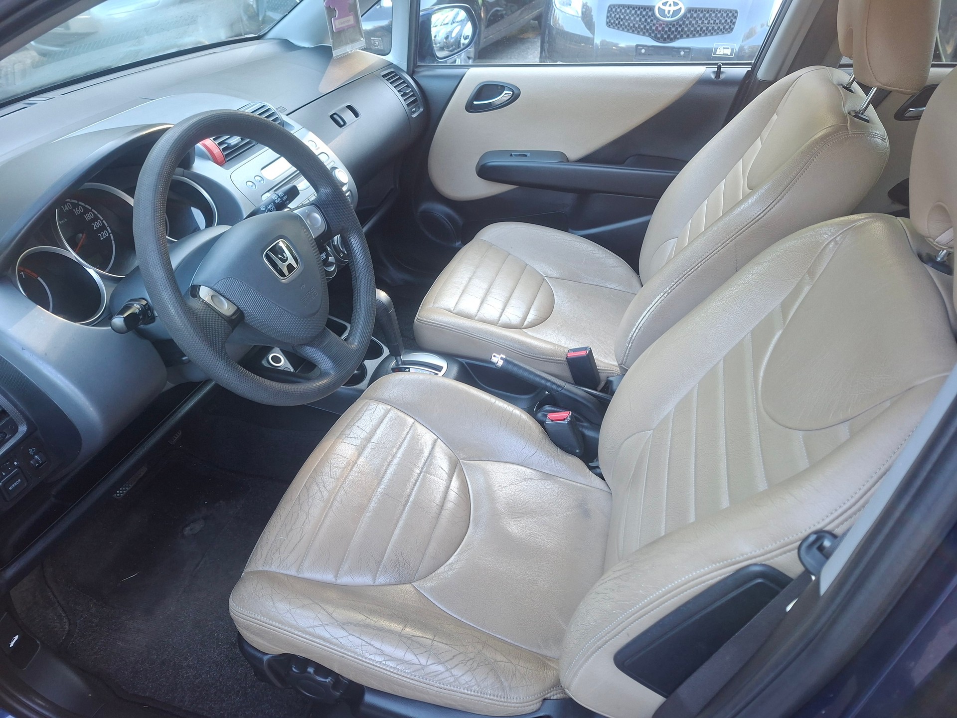 HONDA Jazz 1.4i Fresh-image-9