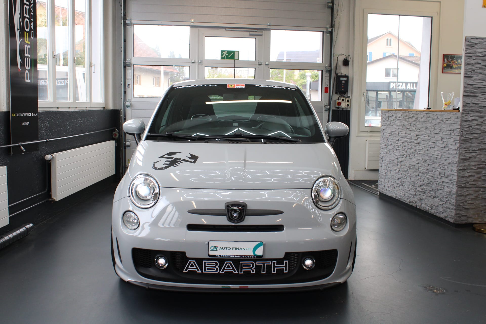 FIAT 500 1.4 16V Turbo Abarth-image-1