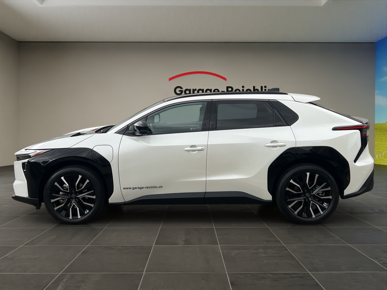 TOYOTA bZ4X Premium AWD-image-1