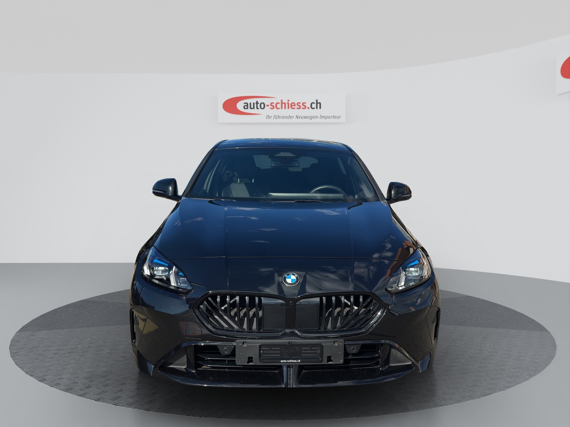 BMW 118d Steptronic M Sport Pro-image-2