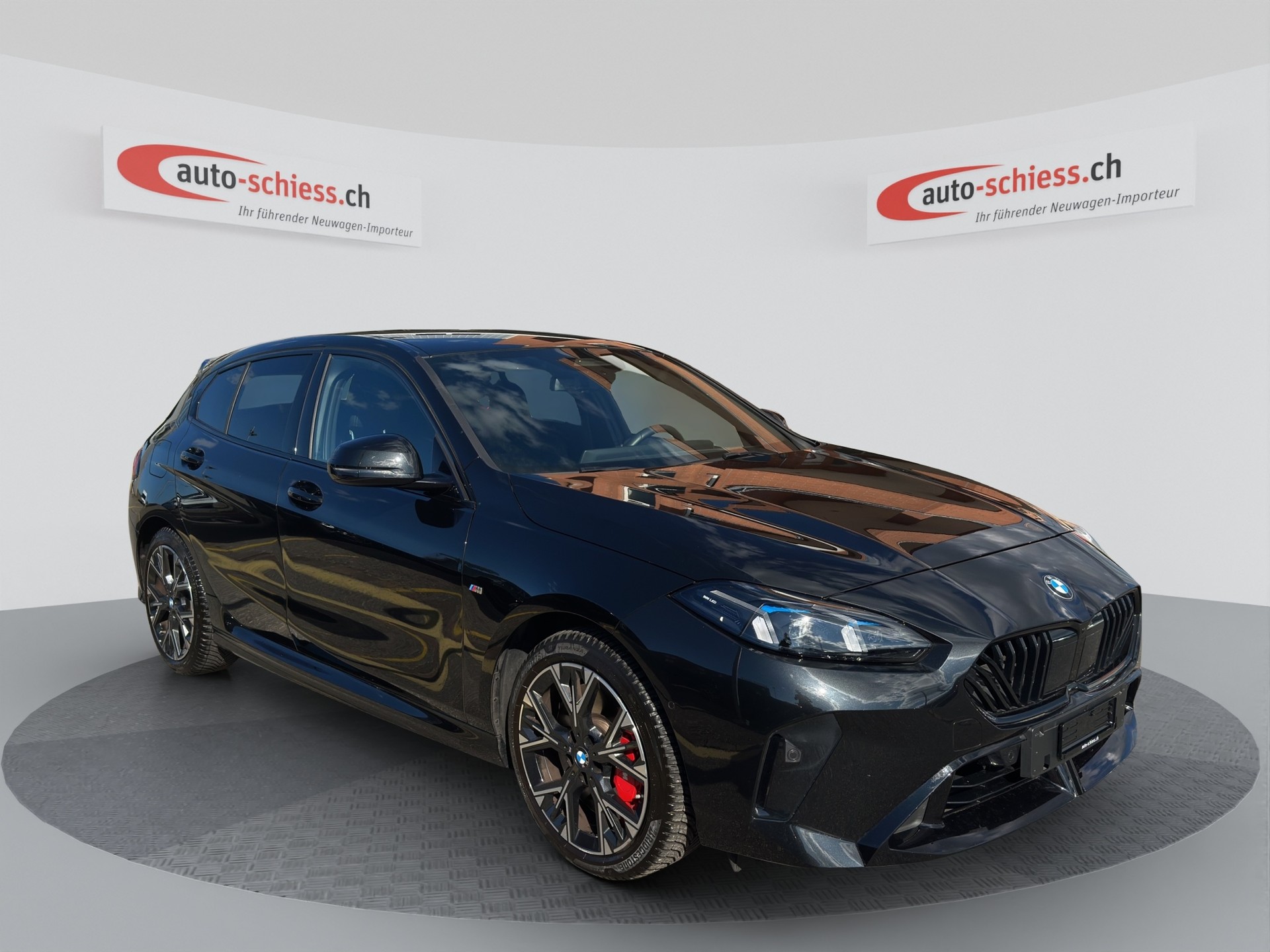 BMW 118d Steptronic M Sport Pro-image-0