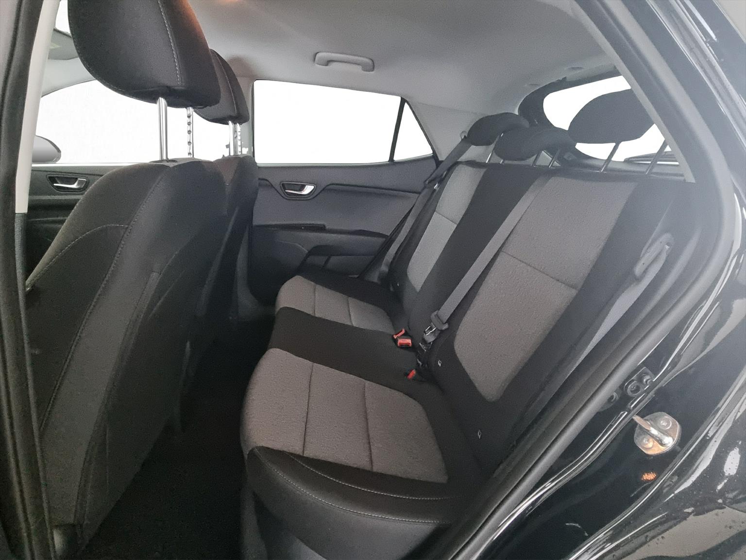 KIA Stonic 1.0 T-GDi DCT MHEV Power-image-6