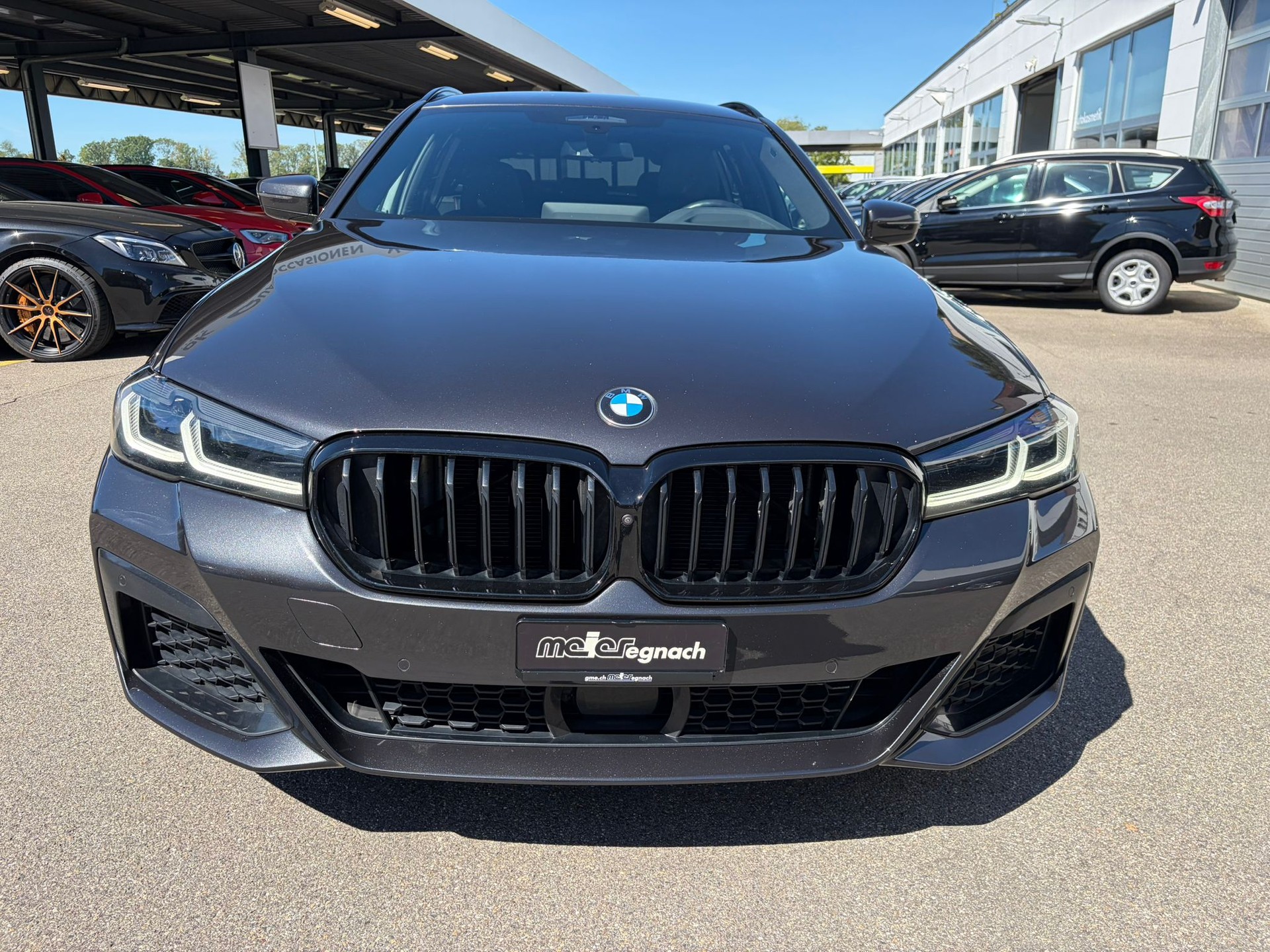 BMW 530d xDrive 48V Touring M Sport Pro Steptronic-image-1