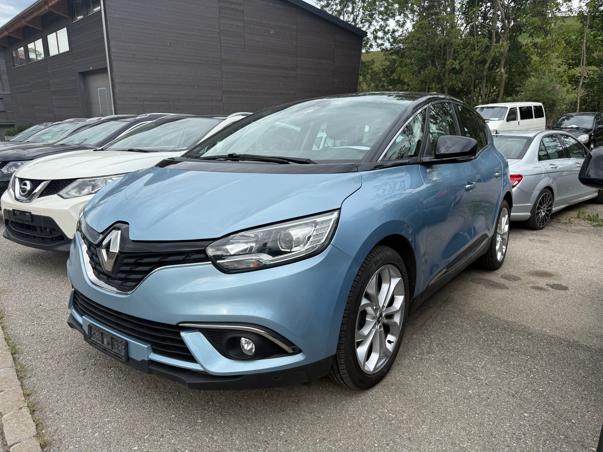 RENAULT Scénic 1.2 16V Turbo Bose-image-0