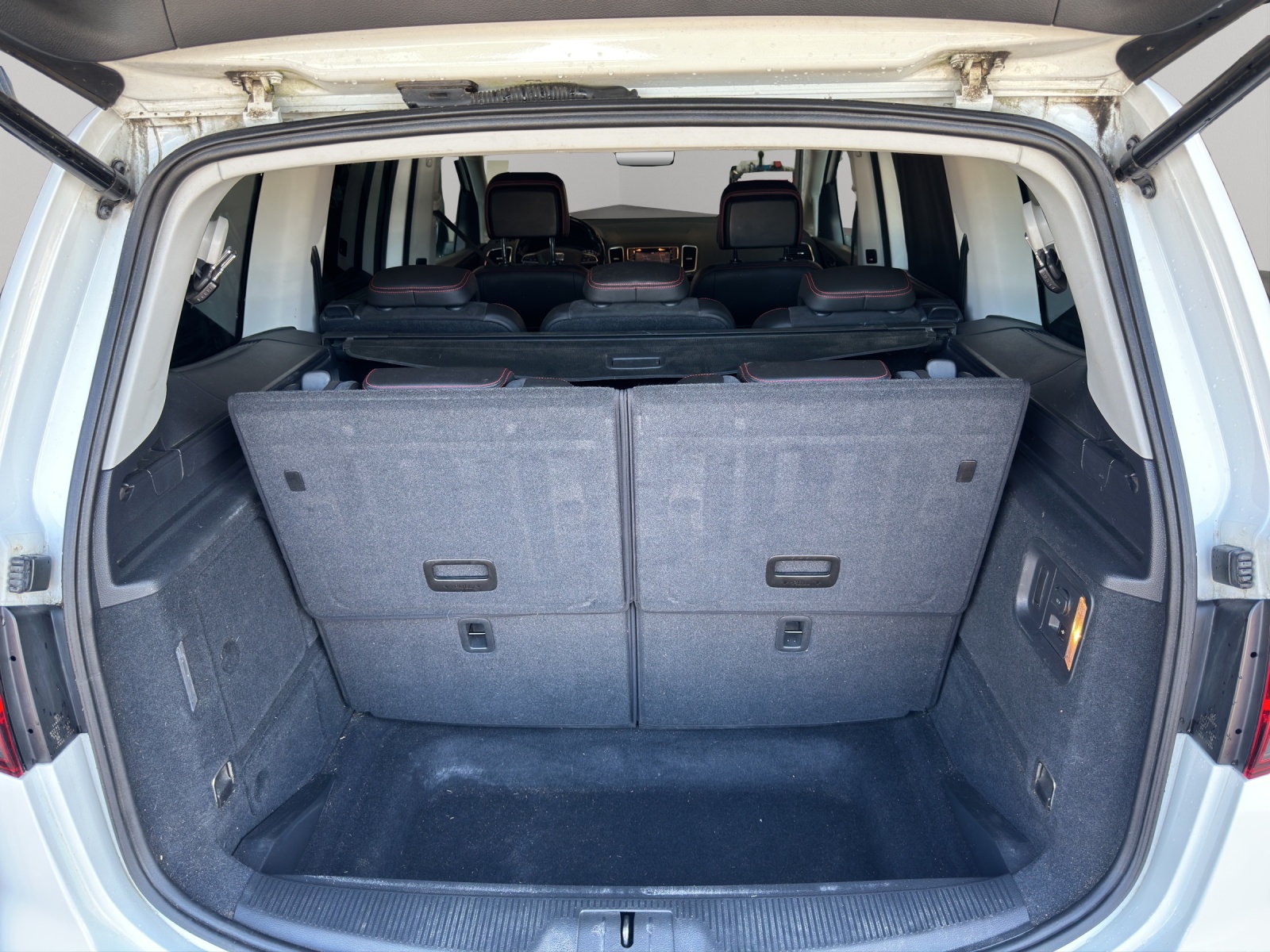 SEAT Alhambra 2.0 TDI FR Line 4Drive-image-17