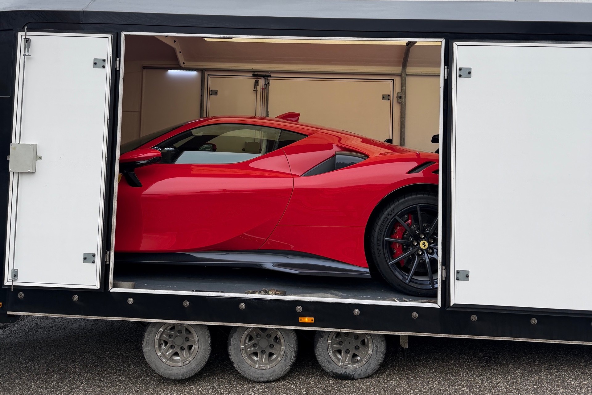 FERRARI XX-image-0