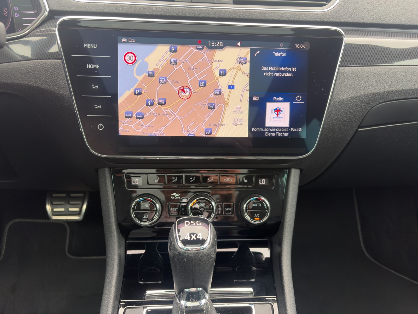 SKODA Superb Combi 2.0 TSI SportLine+ DSG 4x4-image-10