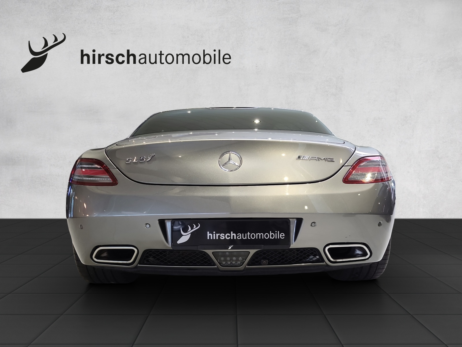 MERCEDES-BENZ SLS 63 AMG Coupé-image-8