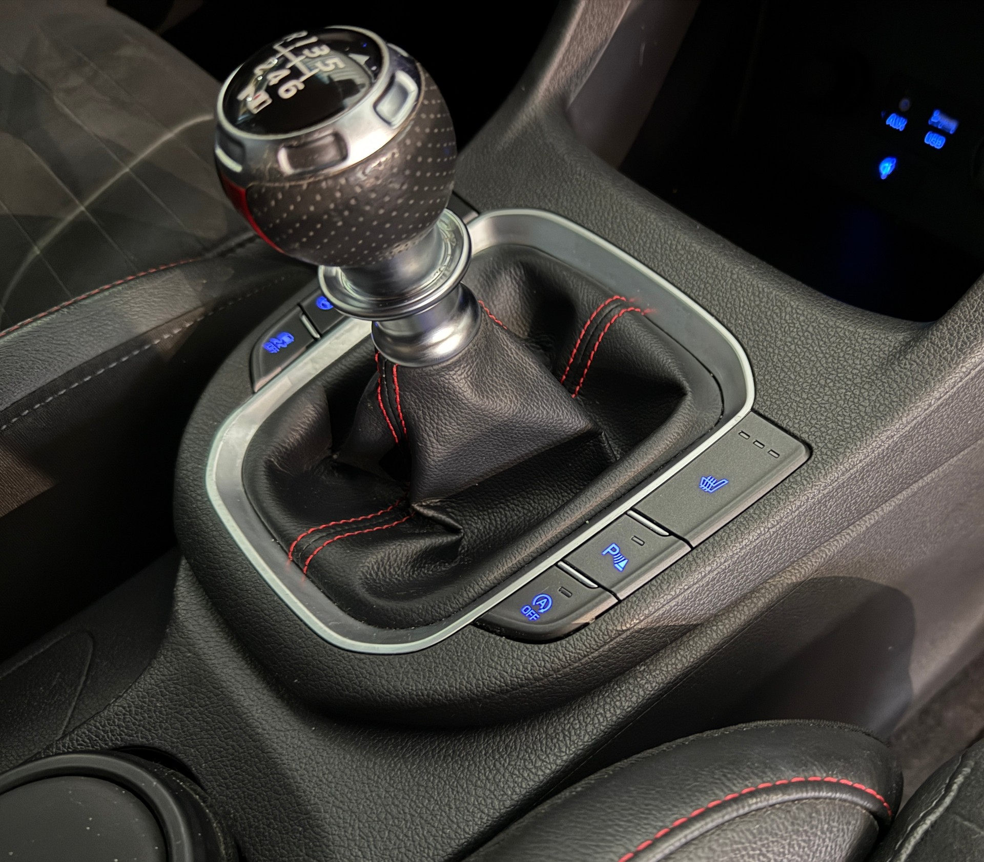 HYUNDAI i30 Fastback N 2.0 T-GDi-image-16