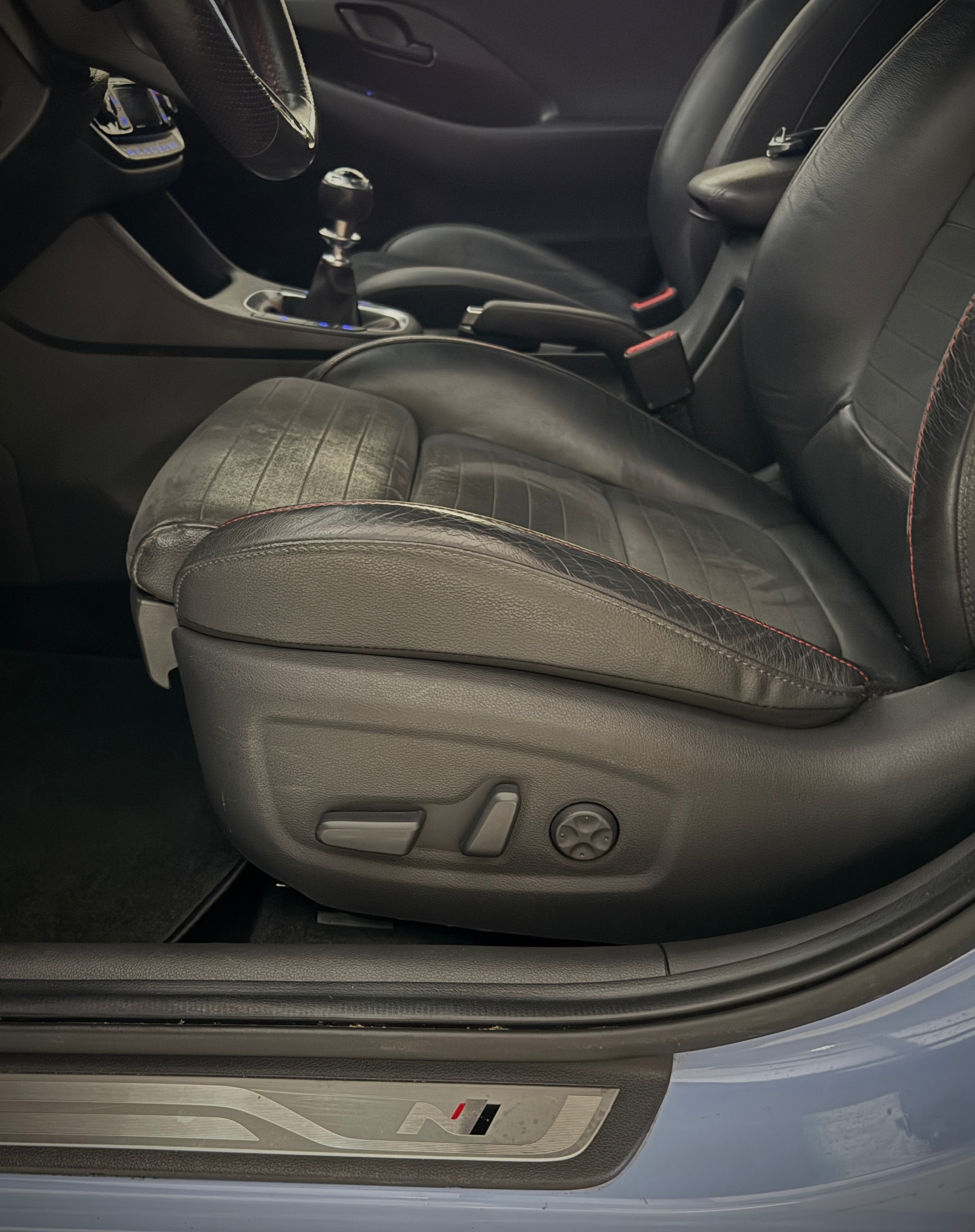 HYUNDAI i30 Fastback N 2.0 T-GDi-image-17