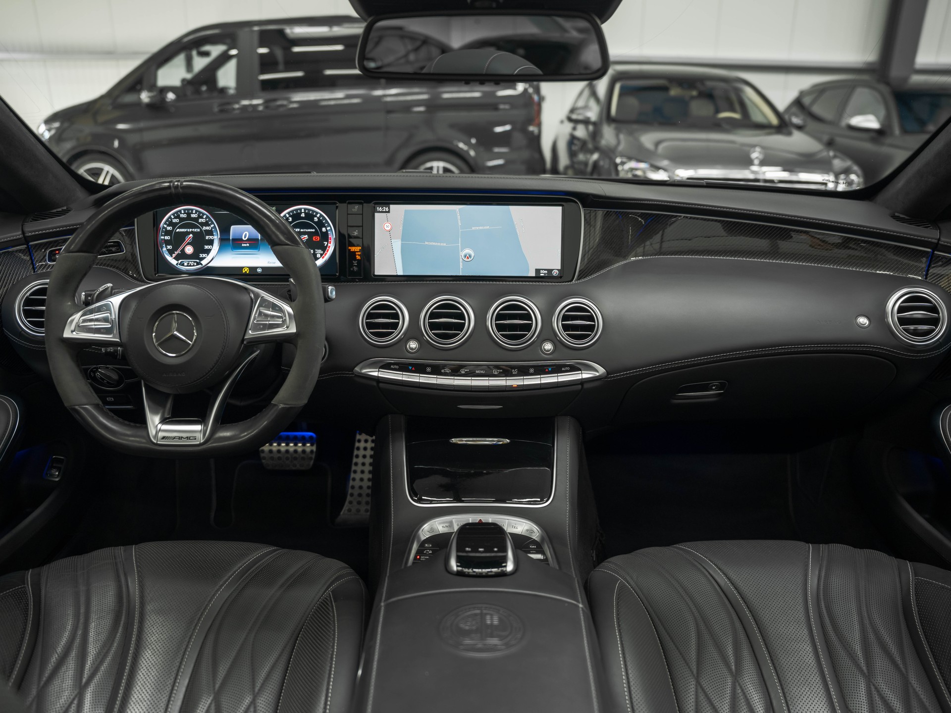 MERCEDES-BENZ S 63 AMG Cabriolet 4Matic Speedshift MCT-image-7