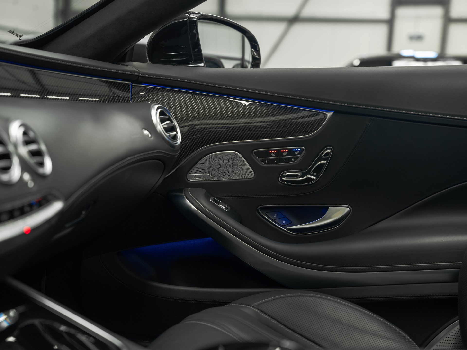 MERCEDES-BENZ S 63 AMG Cabriolet 4Matic Speedshift MCT-image-20