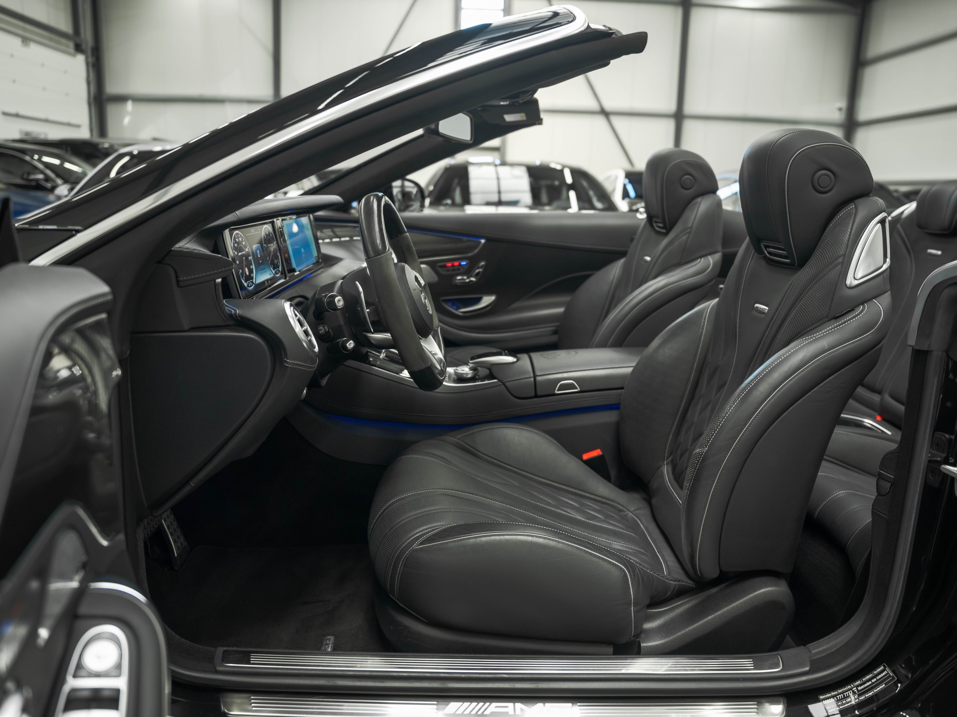 MERCEDES-BENZ S 63 AMG Cabriolet 4Matic Speedshift MCT-image-9
