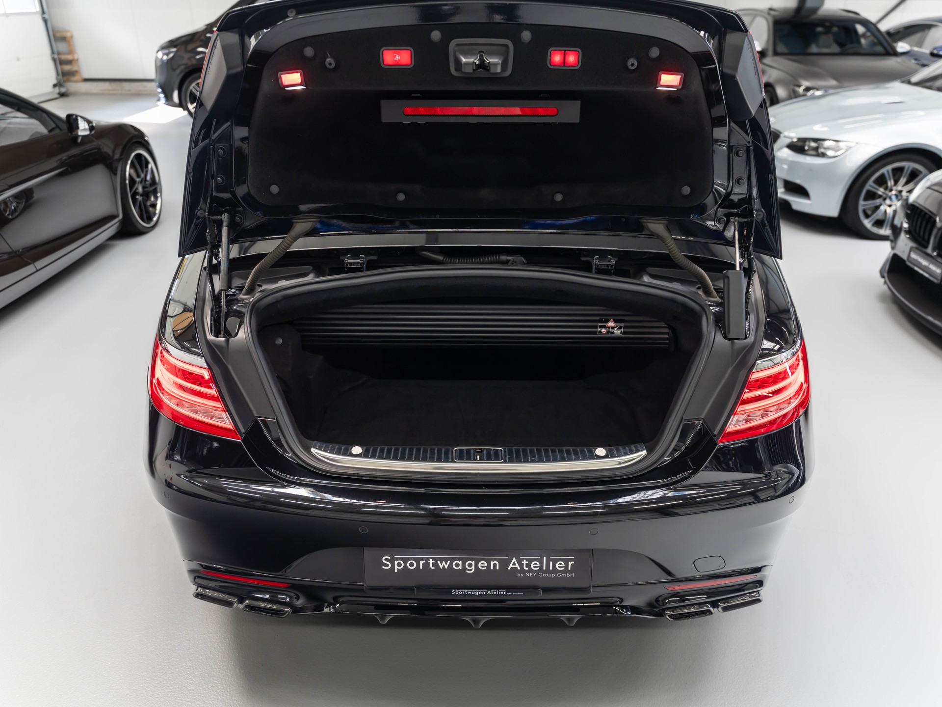 MERCEDES-BENZ S 63 AMG Cabriolet 4Matic Speedshift MCT-image-31