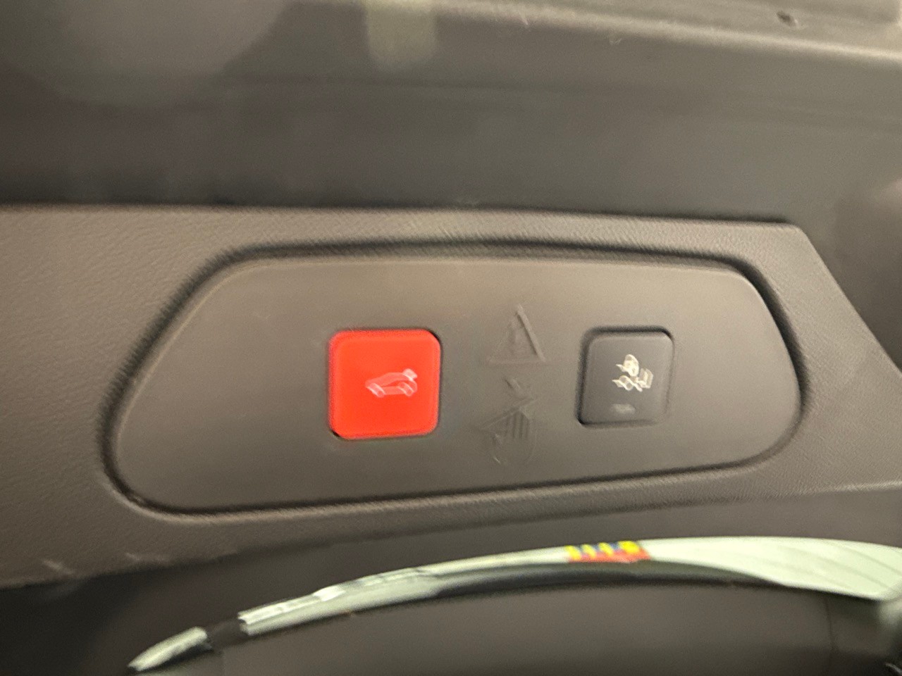 OPEL Grandland 1.6 Hybrid4 GSe Automatik-image-5