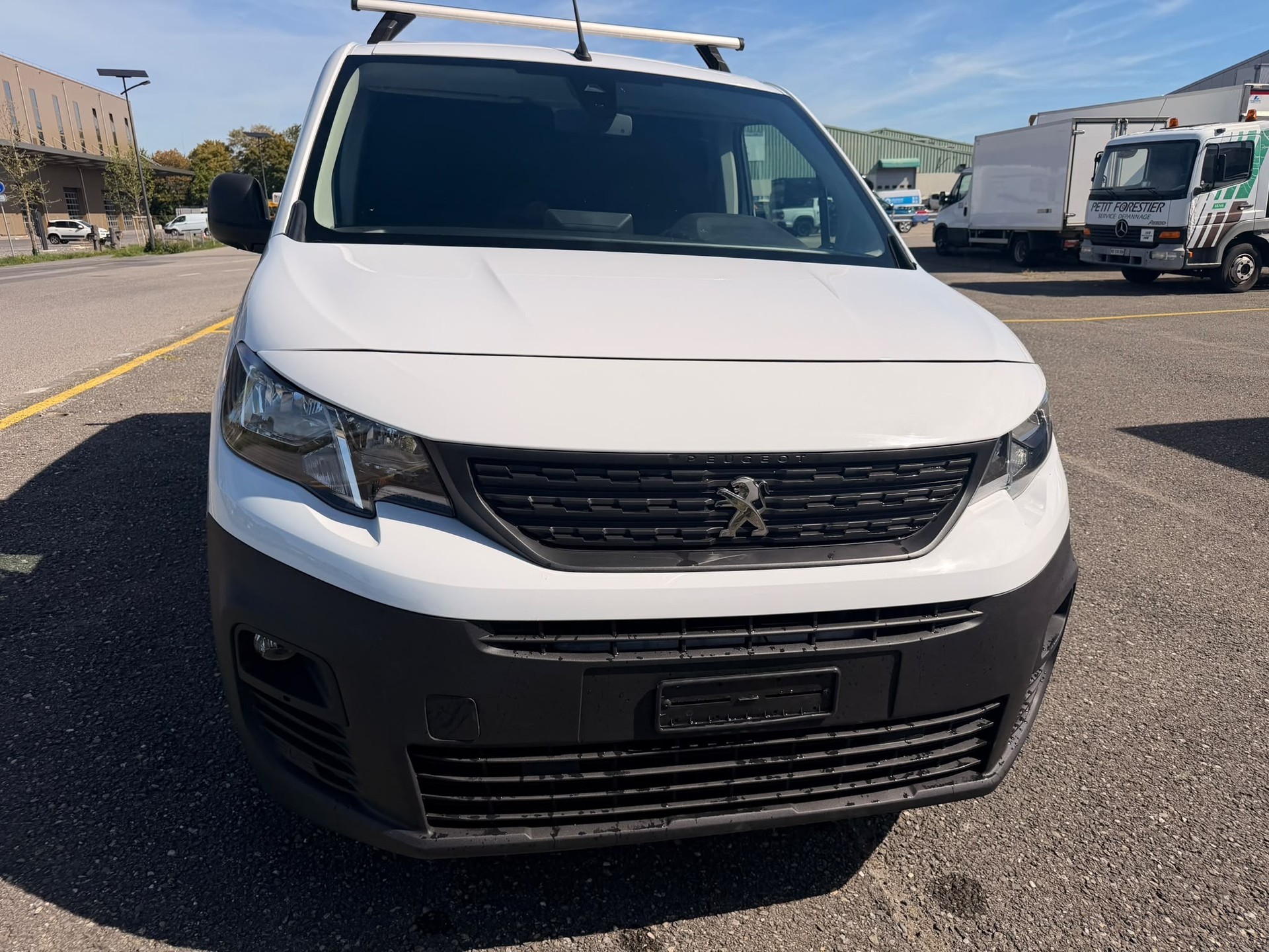 PEUGEOT Partner 1.5 Blue HDi-image-1