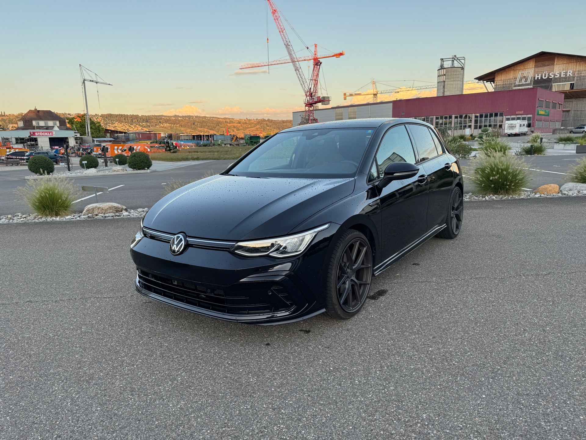 VW R-Line-image-0