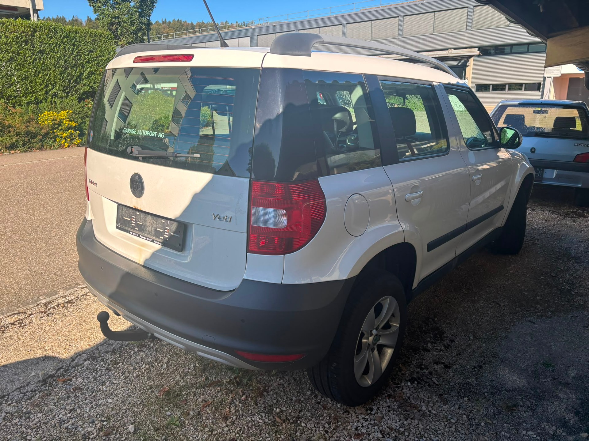 SKODA Yeti 1.8 TSI Elegance 4x4 DSG-image-4