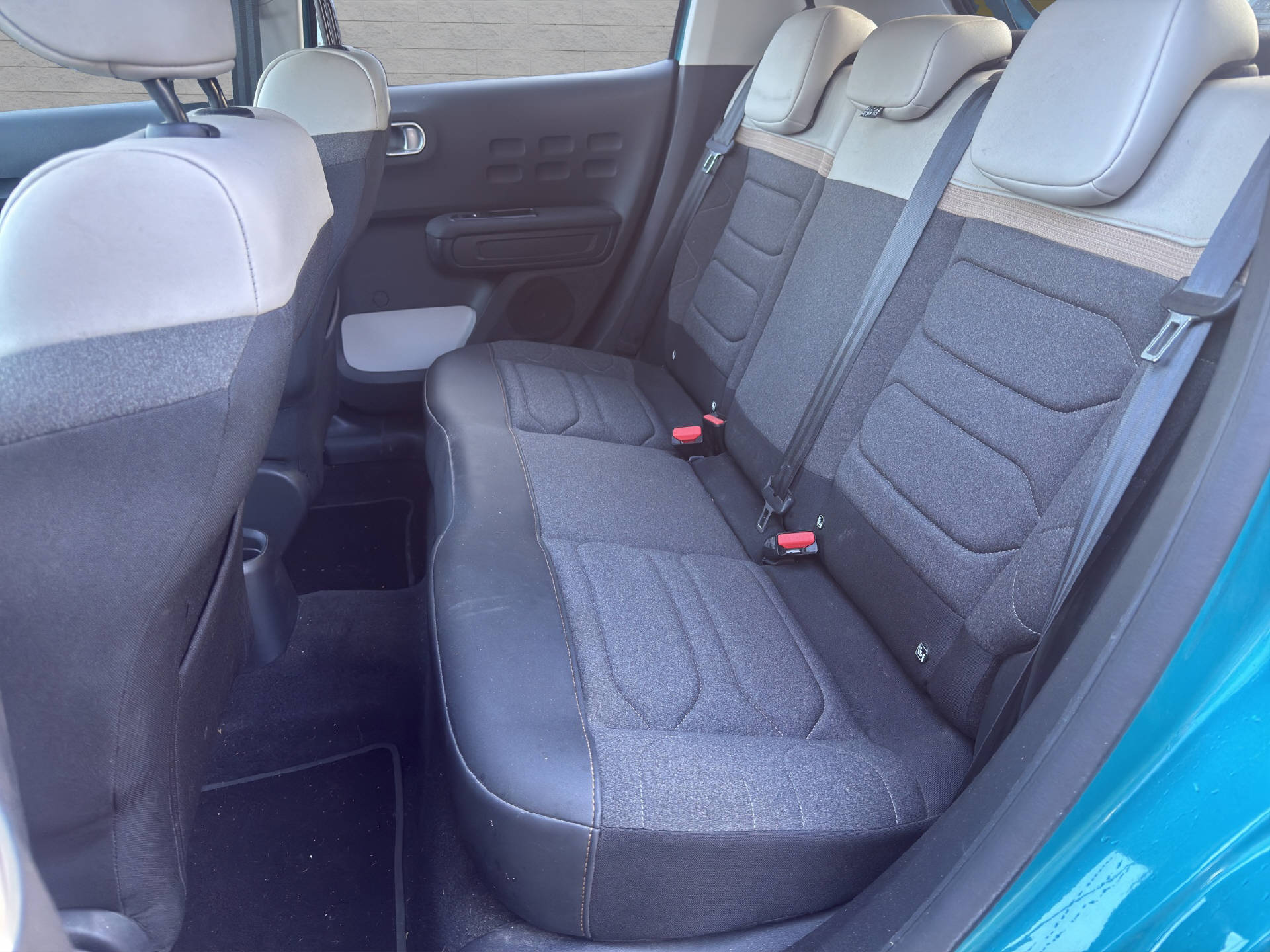 CITROEN C3 1.2 PureTech Shine-image-9