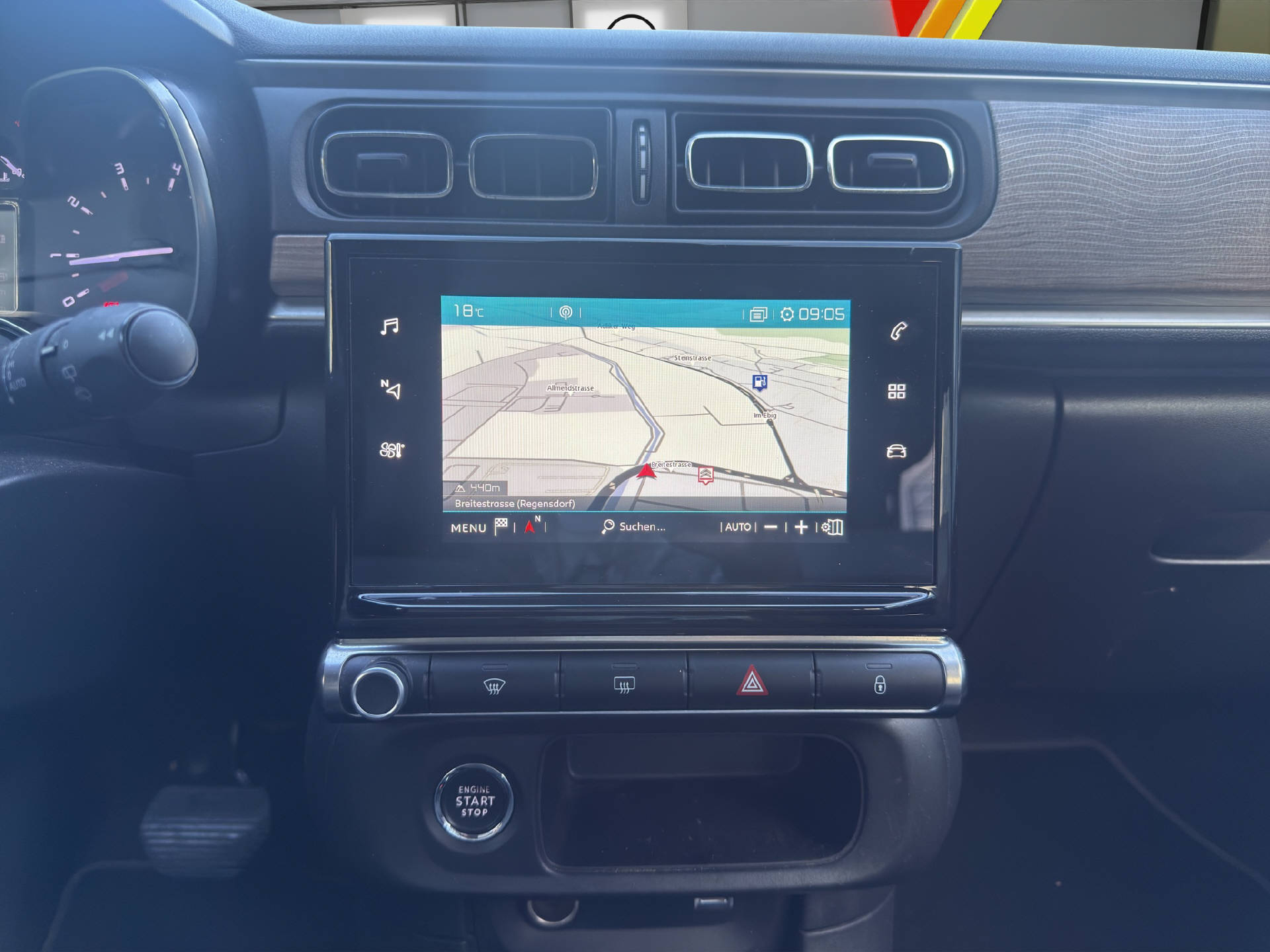 CITROEN C3 1.2 PureTech Shine-image-13