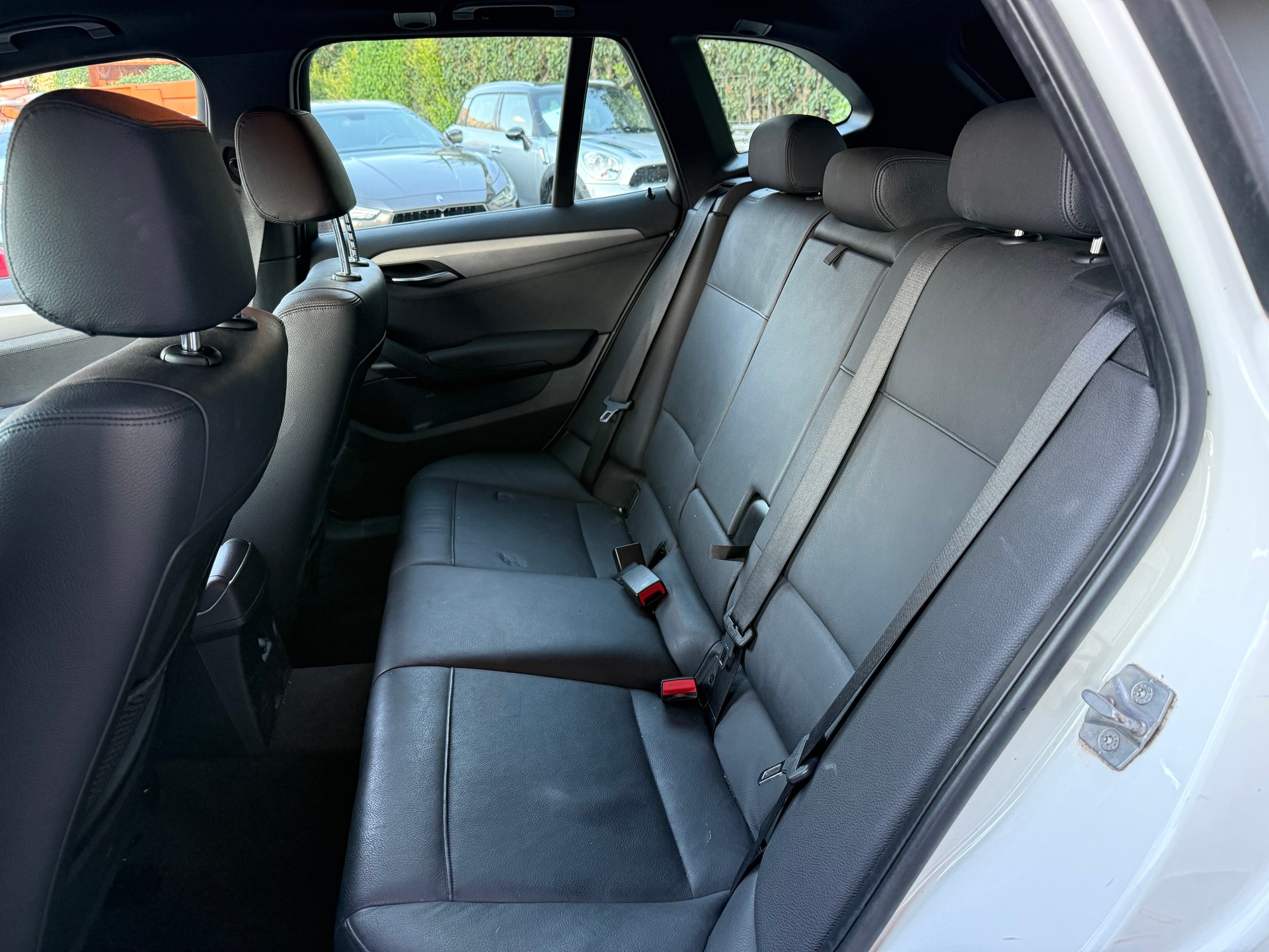 BMW X1 xDrive 25d Sport Line Steptronic-image-15