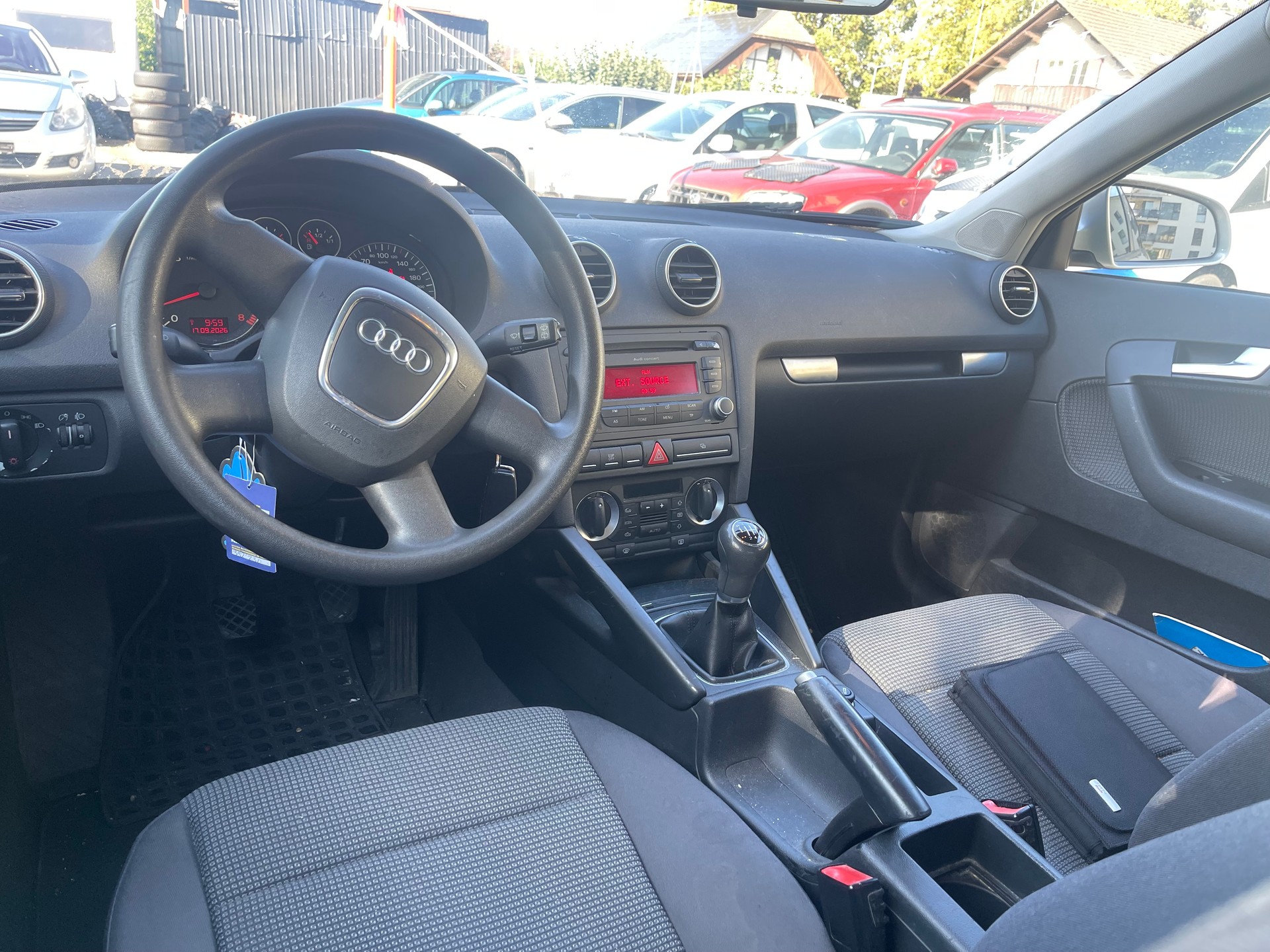 AUDI A3 Sportback 1.4 Turbo FSI Ambiente-image-7