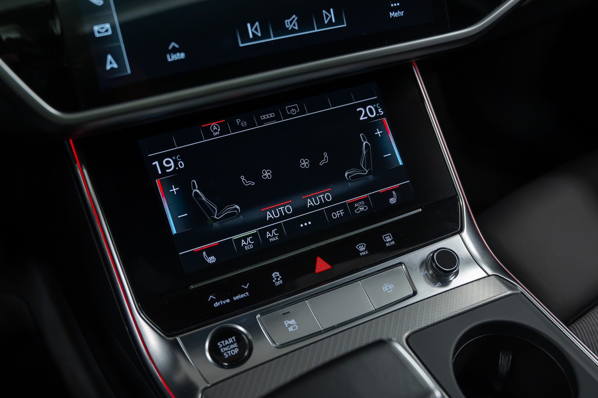 AUDI A6 Avant 45 TFSI Sport S-tronic quattro *Carbon*Panorama*Fahrassistenz*-image-24