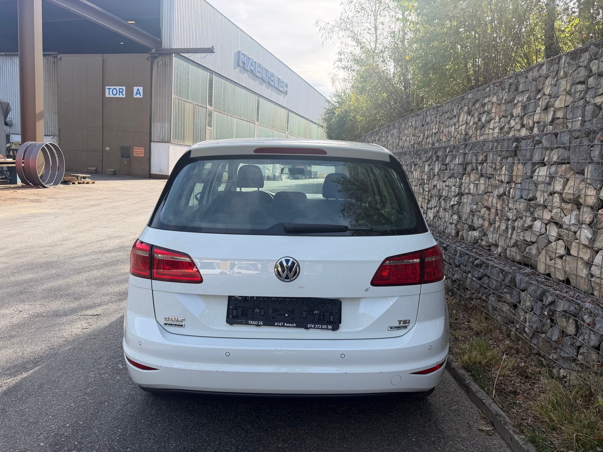 VW Golf Sportsvan 1.2 TSI Trendline-image-5