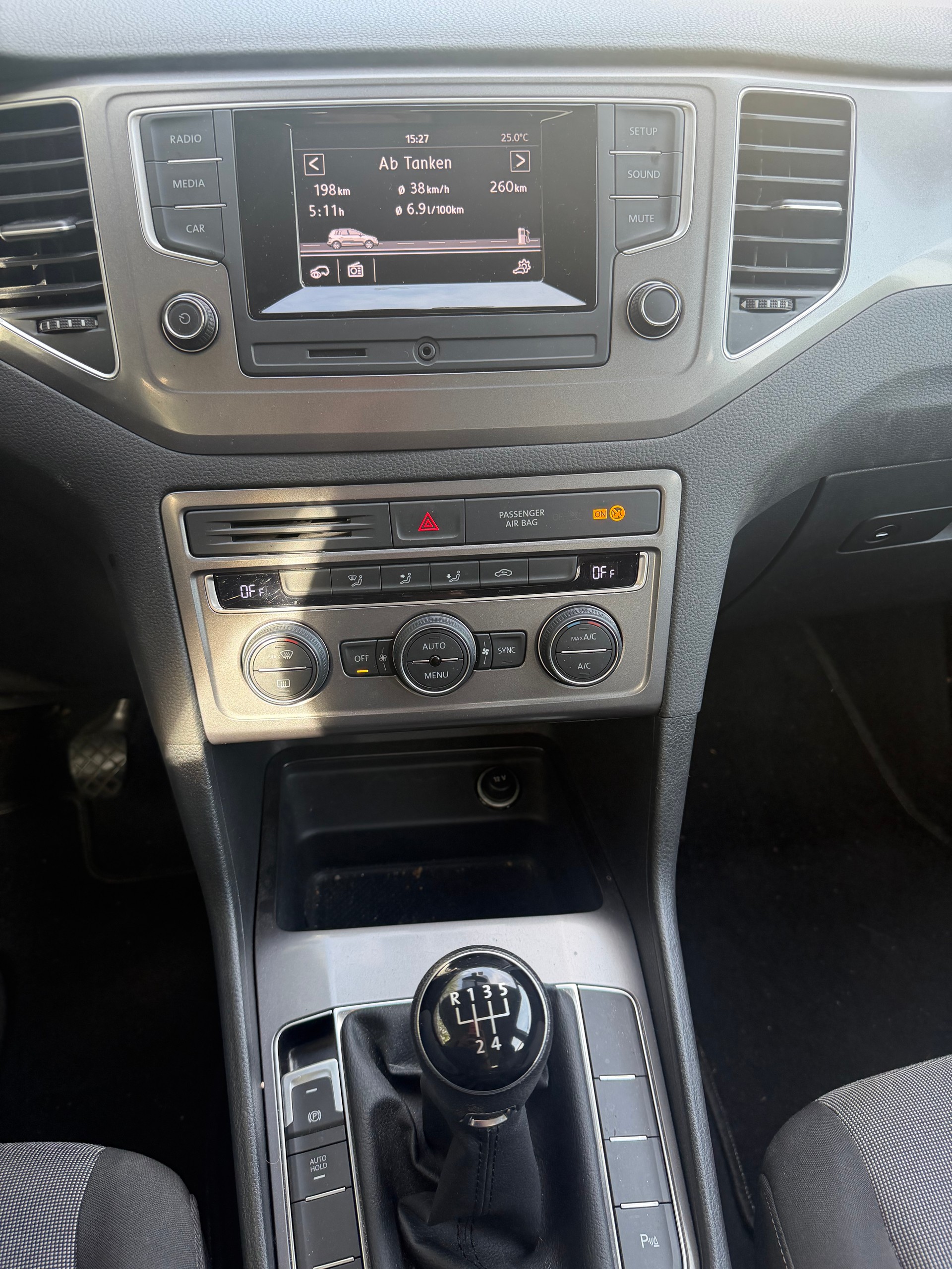 VW Golf Sportsvan 1.2 TSI Trendline-image-13