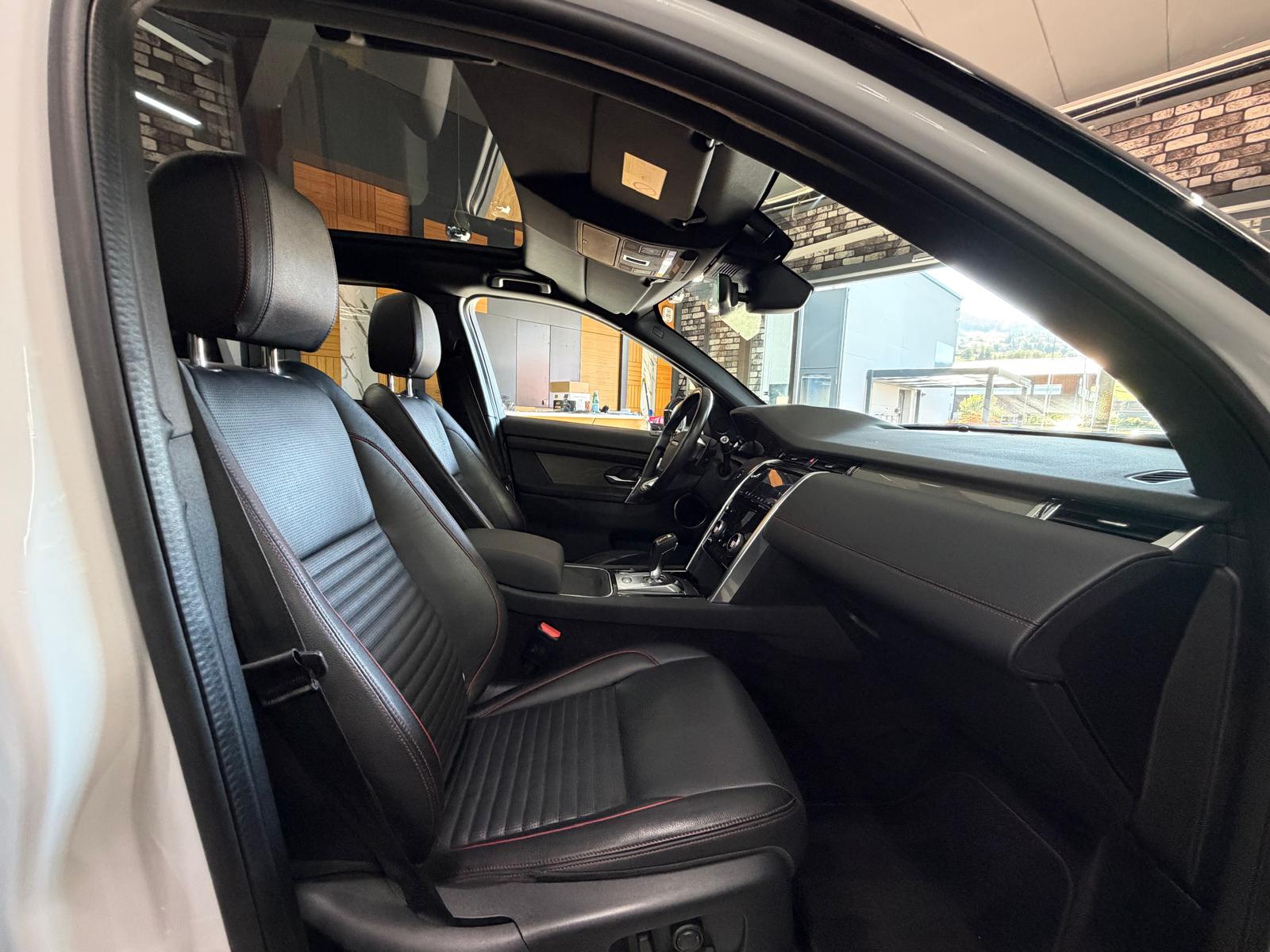 LAND ROVER Discovery Sport R Dynamic Limited White&Black Edition P200 2.0 Si4 MHEV S AT9-image-9