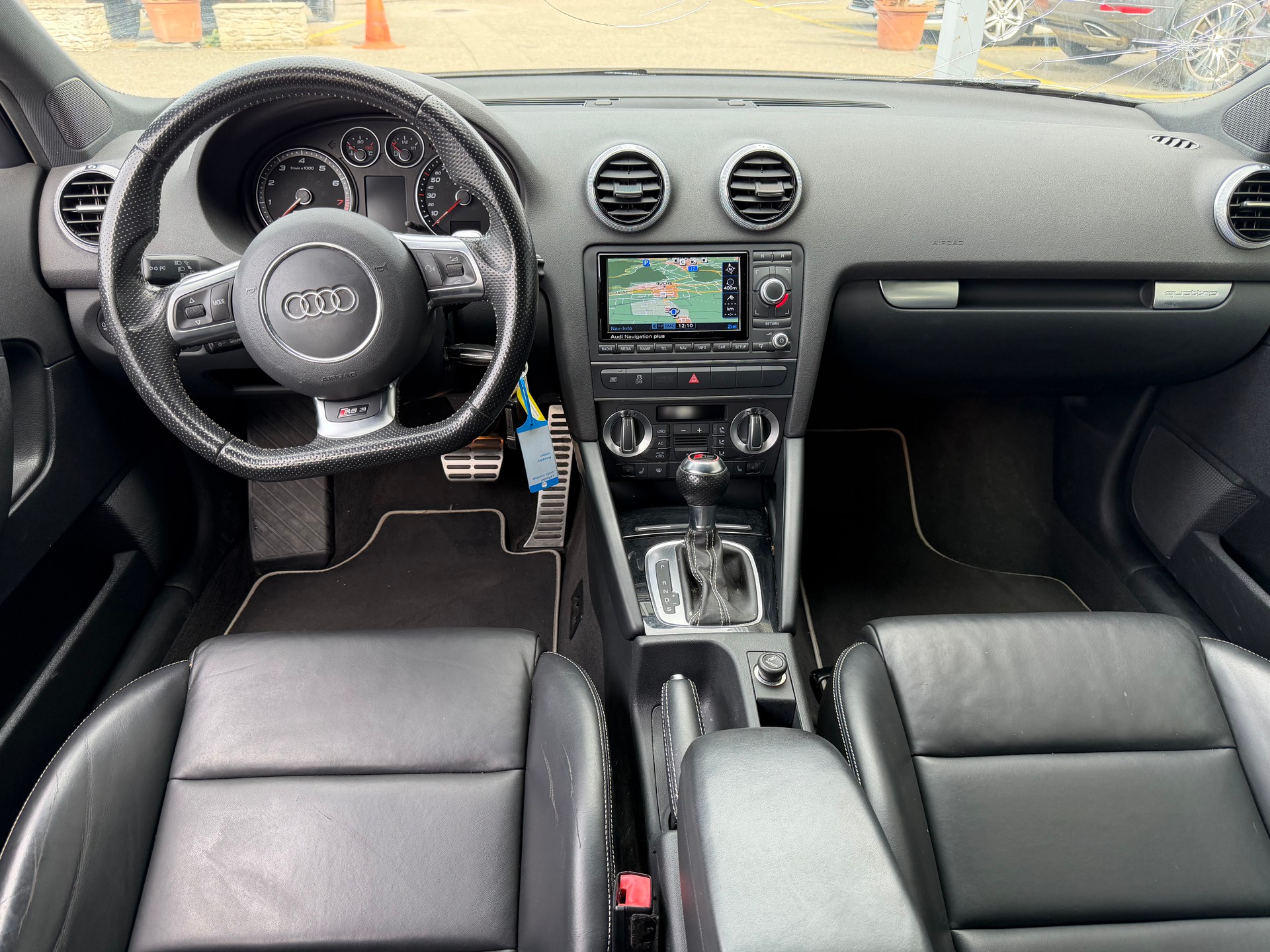 AUDI RS3 Sportback 2.5 TFSI quattro S-tronic-image-5