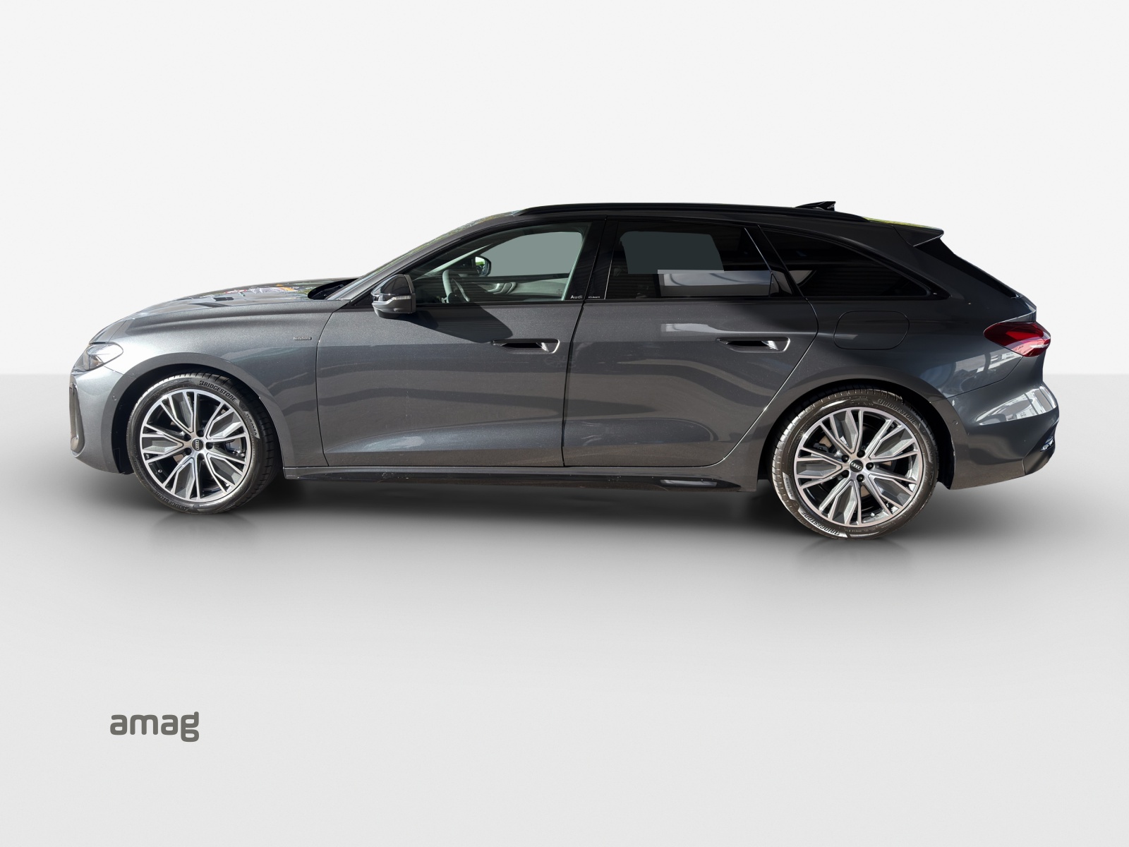AUDI A5 Avant e-hybrid quattro Attraction 220 kW S tronic-showroom-element-1