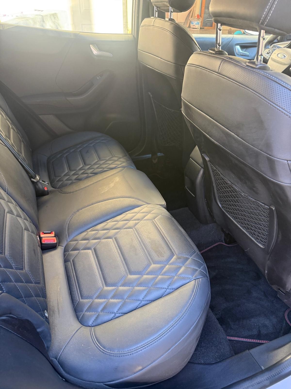 FORD 1.0 EcoB Hybrid 155 ST-Line Vignale-image-5