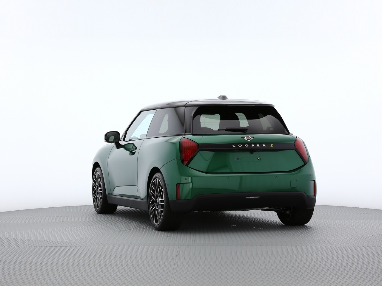 MINI Cooper SE-image-9
