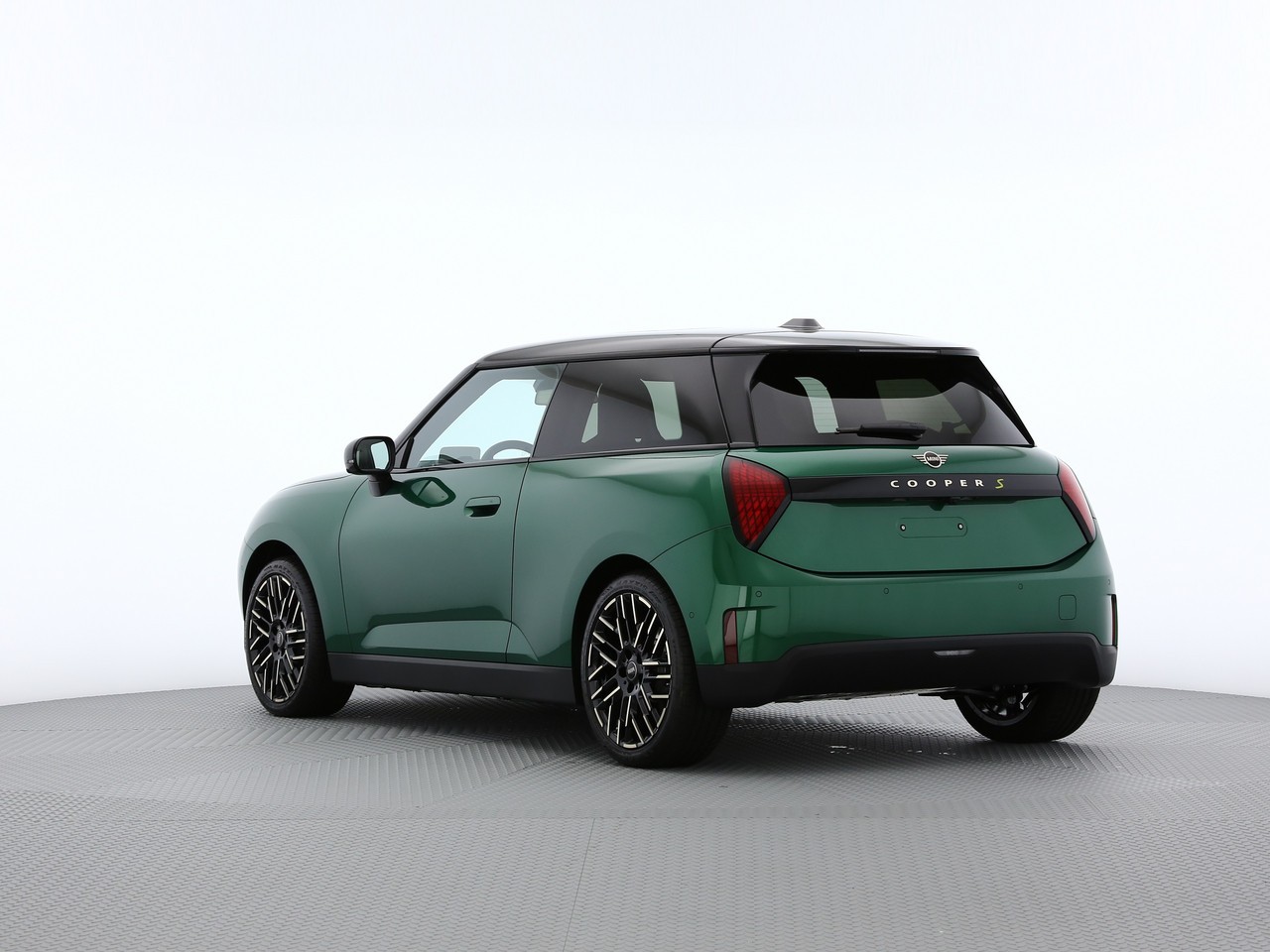 MINI Cooper SE-image-8